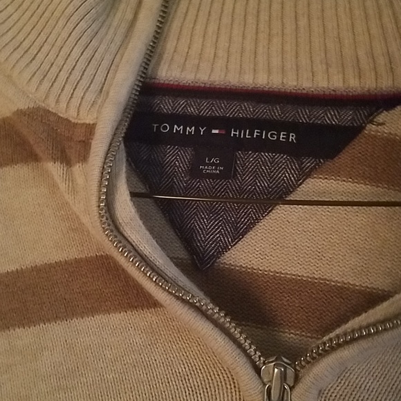 Tommy Hillfiger sweater - Picture 2 of 3